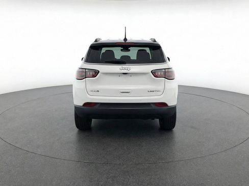 Used 2025 Jeep Compass Limited AWD/4WD image 7