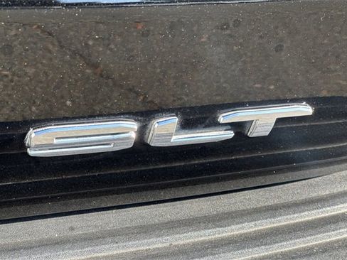 Used 2021 GMC Yukon SLT image 27