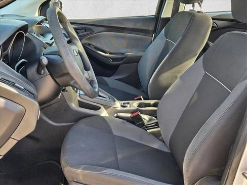 Used 2014 Ford Focus S image 15