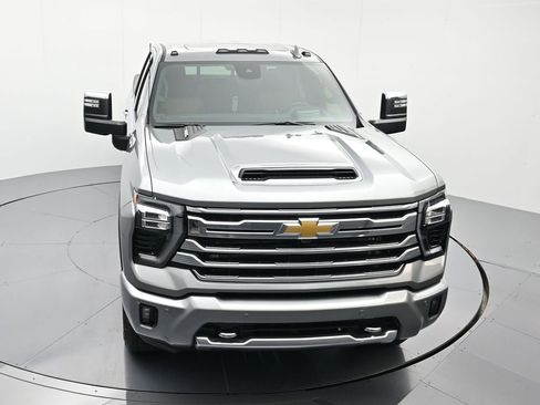 New 2026 Chevrolet Silverado 2500 High Country w/ High Country Premium Package AWD/4WD image 32