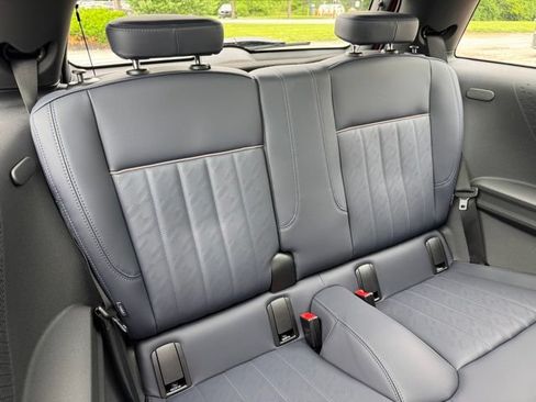 New 2026 MINI Cooper 2-Door Hardtop FWD image 29