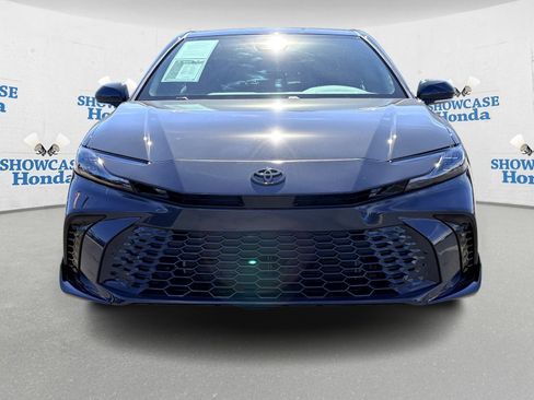 Used 2025 Toyota Camry XSE image 10