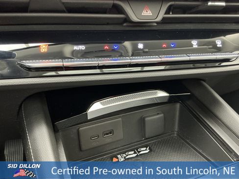 Used 2024 Buick Envision Avenir image 12