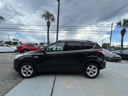Used 2013 Ford Escape SE image 3