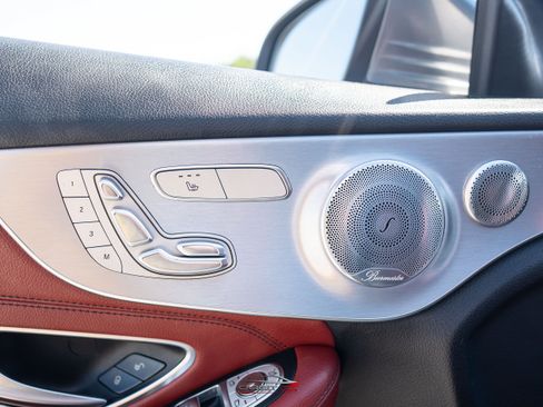 Used 2018 Mercedes-Benz C 300 4MATIC Coupe image 30