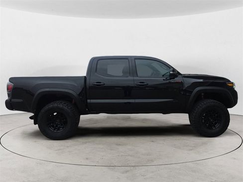 Used 2020 Toyota Tacoma TRD Pro image 6