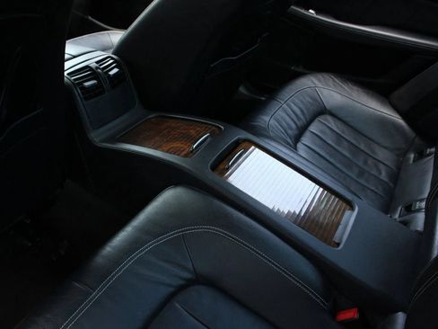 Used 2013 Mercedes-Benz CLS 550 w/ Premium I Pkg image 23