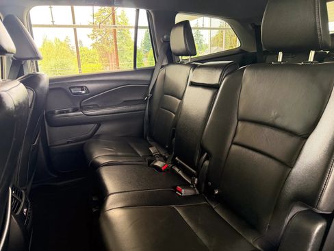 Used 2018 Honda Pilot EX-L image 18