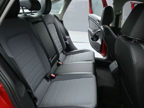 New 2026 Volkswagen Jetta SE image 29