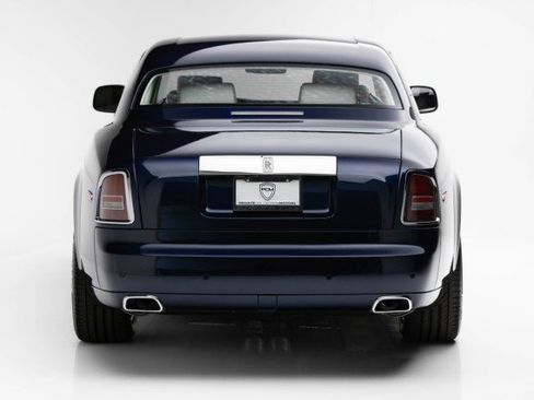 Used 2010 Rolls-Royce Phantom Coupe image 7
