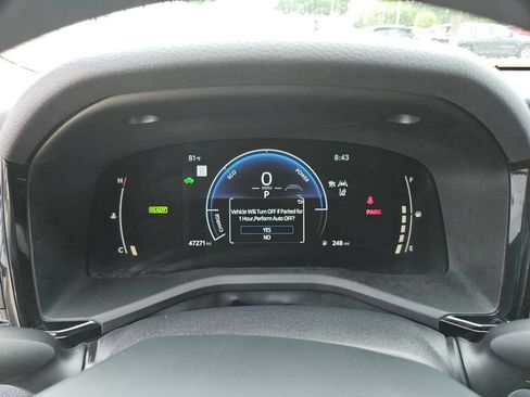 Used 2025 Toyota Camry LE FWD image 19