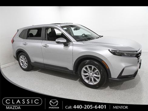 Used 2025 Honda CR-V EX image 1