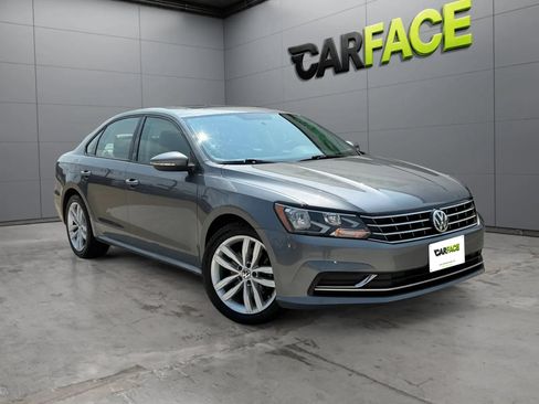 Used 2019 Volkswagen Passat 2.0T Wolfsburg FWD image 1