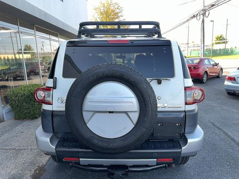 Used 2013 Toyota FJ Cruiser 4WD w/ Upgrade Pkg image 24