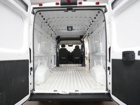 Used 2025 RAM ProMaster 3500 w/ Convenience Group FWD image 10