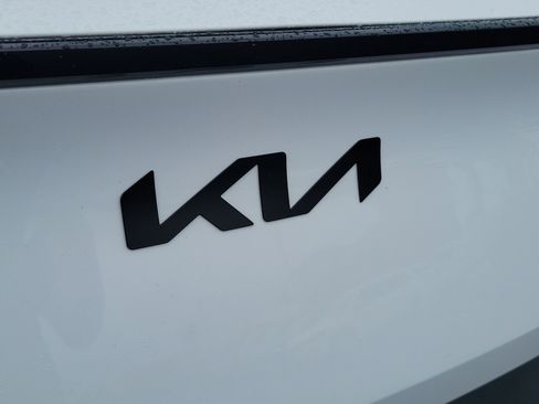Used 2025 Kia Sportage X-Pro AWD/4WD image 6