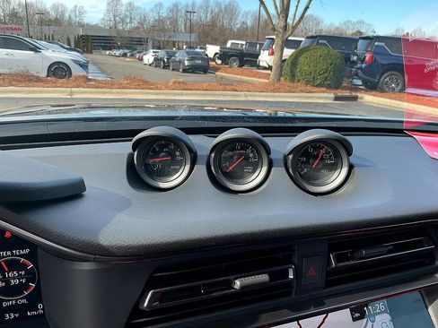 Certified 2024 Nissan Z Performance w/ Floor Mat Package image 18