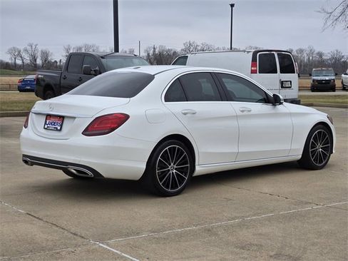 Used 2021 Mercedes-Benz C 300 Sedan image 4