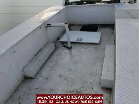 Used 2008 Ford F550 2WD Regular Cab Super Duty image 22