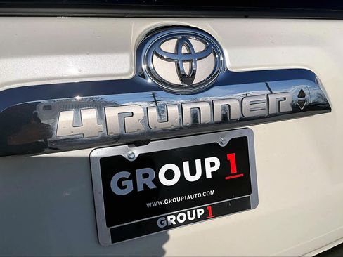 Used 2023 Toyota 4Runner Limited image 30