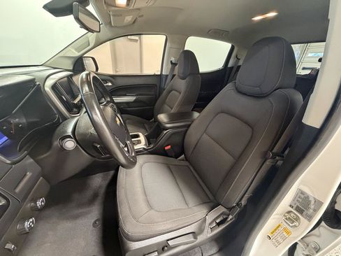 Used 2020 Chevrolet Colorado LT w/ Redline Special Edition AWD/4WD image 13