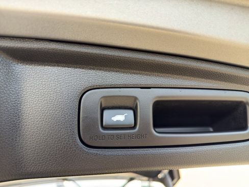 Used 2023 Honda CR-V Sport Touring image 18