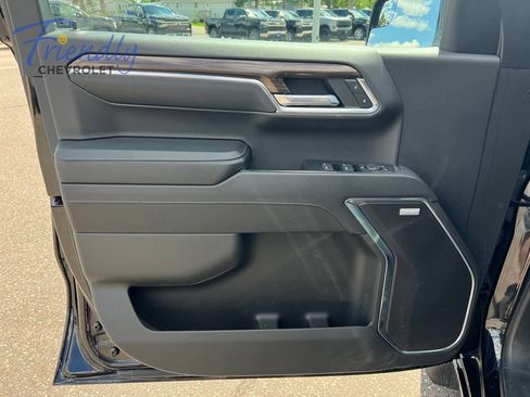 Certified 2023 Chevrolet Silverado 1500 RST w/ Convenience Package II AWD/4WD image 14