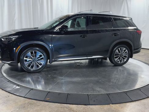Certified 2026 INFINITI QX60 Luxe w/ Cargo Package AWD/4WD image 9