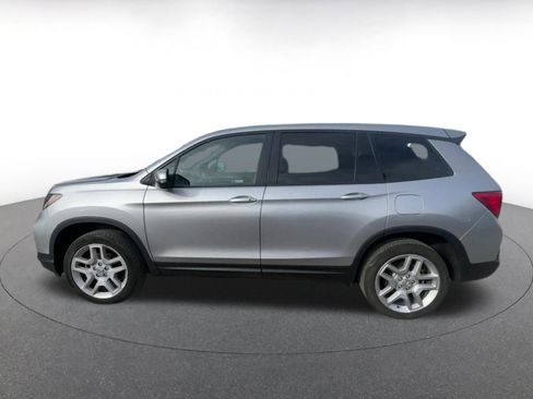 Used 2024 Honda Passport EX-L image 9