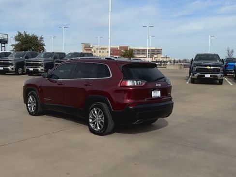 Used 2021 Jeep Cherokee Latitude Lux w/ Comfort/Convenience Group image 6