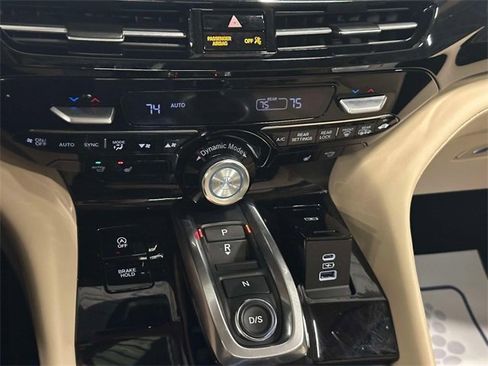 Used 2023 Acura MDX SH-AWD w/ Technology Package image 28