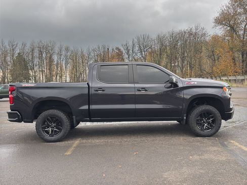 Used 2024 Chevrolet Silverado 1500 LT Trail Boss w/ LT Trail Boss Premium Package image 38