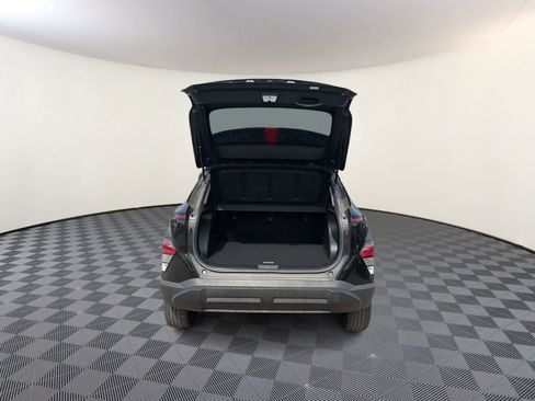 Used 2024 Hyundai Kona SEL AWD/4WD image 7