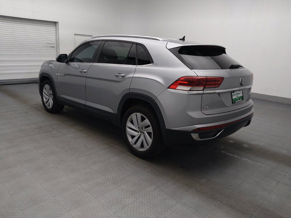 Used 2021 Volkswagen Atlas Cross Sport SE FWD image 3