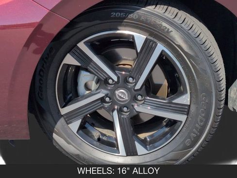 Used 2025 Nissan Sentra SV FWD image 11