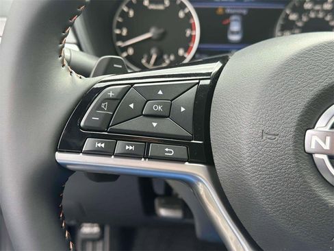 New 2025 Nissan Altima 2.5 SR image 20