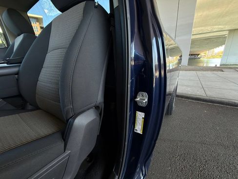 Used 2012 RAM 1500 Classic SLT w/ Popular Equipment Group AWD/4WD image 49