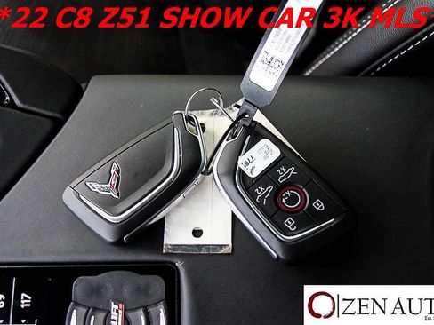 Used 2022 Chevrolet Corvette Stingray Coupe w/ Z51 3LT w/ Z51 Performance Package RWD image 14