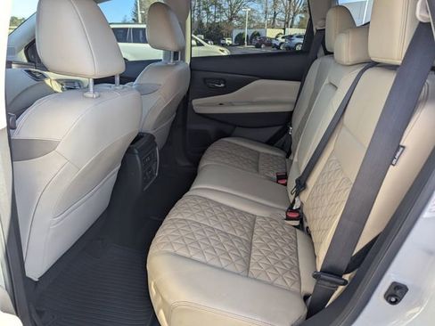 Used 2022 Nissan Murano Platinum w/ Cargo Package image 9