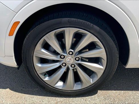 Used 2025 Buick Envista Avenir FWD image 6