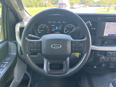 Used 2023 Ford F250 XL w/ Snow Plow Prep Package AWD/4WD image 19