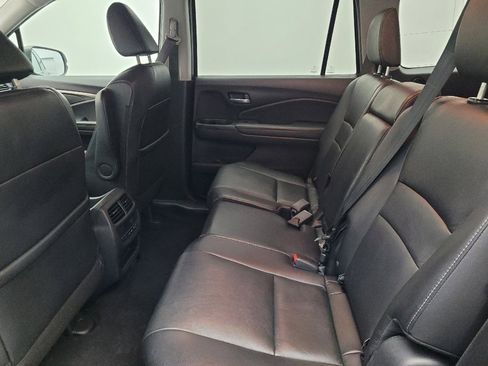 Used 2018 Honda Pilot EX-L image 18