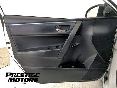 Used 2016 Toyota Corolla S image 34