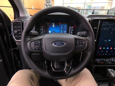 New 2025 Ford Ranger XLT w/ Equipment Group 301A High image 13