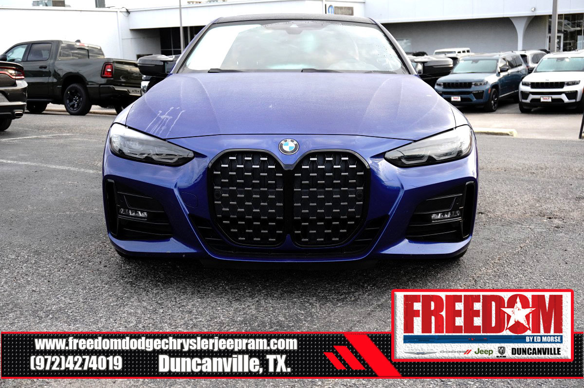 Used 2022 BMW 430i Coupe w/ M Sport Package RWD image 8