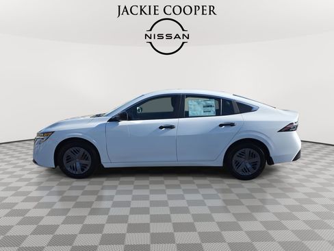 New 2026 Nissan Sentra S w/ S Cold Weather Package FWD image 8
