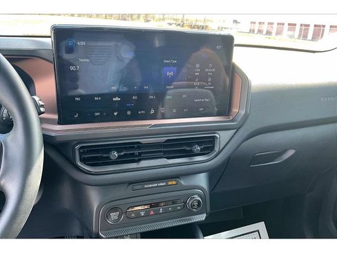 Used 2025 Ford Bronco Sport Outer Banks w/ Outer Banks Tech Package+ AWD/4WD image 23