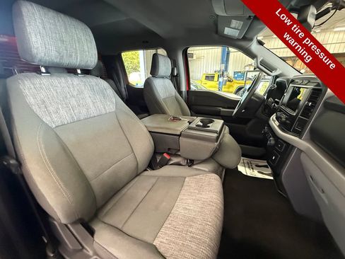 Used 2023 Ford F150 XLT AWD/4WD image 45