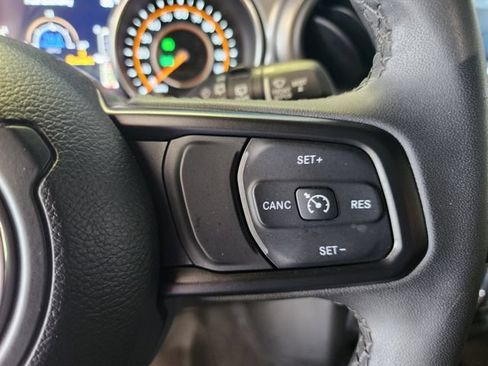 Used 2023 Jeep Wrangler Unlimited Sport AWD/4WD image 21