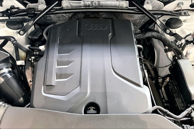 Used 2025 Audi Q5 Premium w/ Convenience Package AWD/4WD image 31